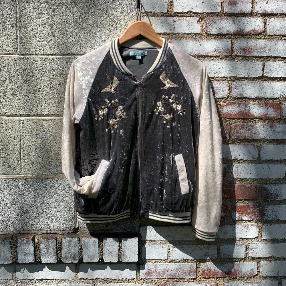 Velvety Jersey w/ Embroidery